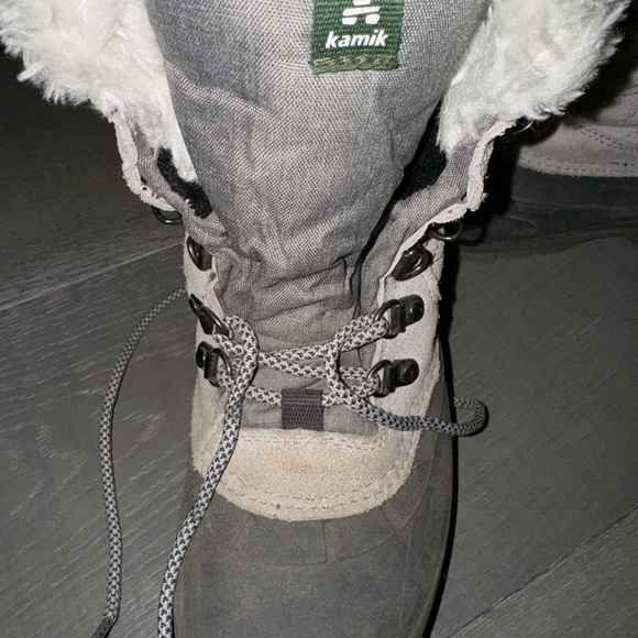 Kamik Fur Lined Boots with 3M Thinsulate Size 6 - Picture 7 of 9